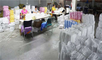 China Bulk Custom cotton towels Supplier bulk Wholesale Promotional Large Swimming Towels Exporter